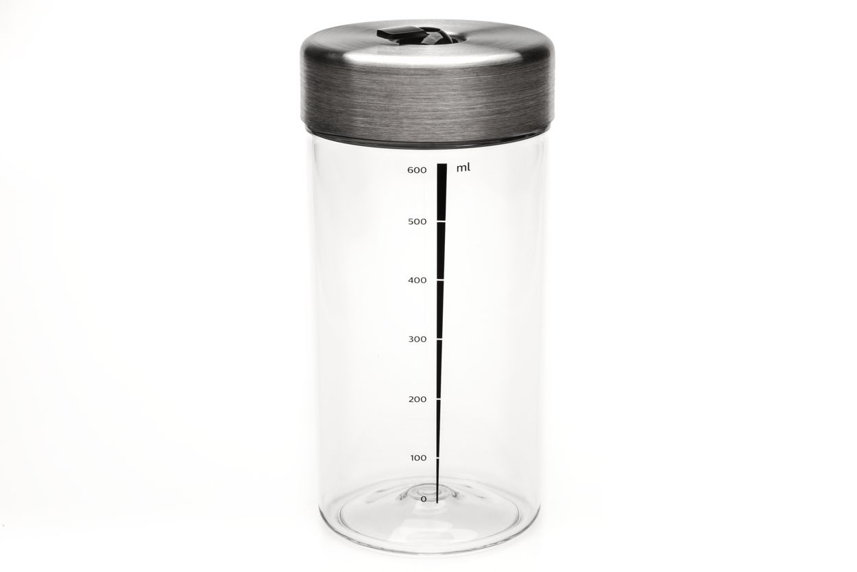 Complete milk carafe