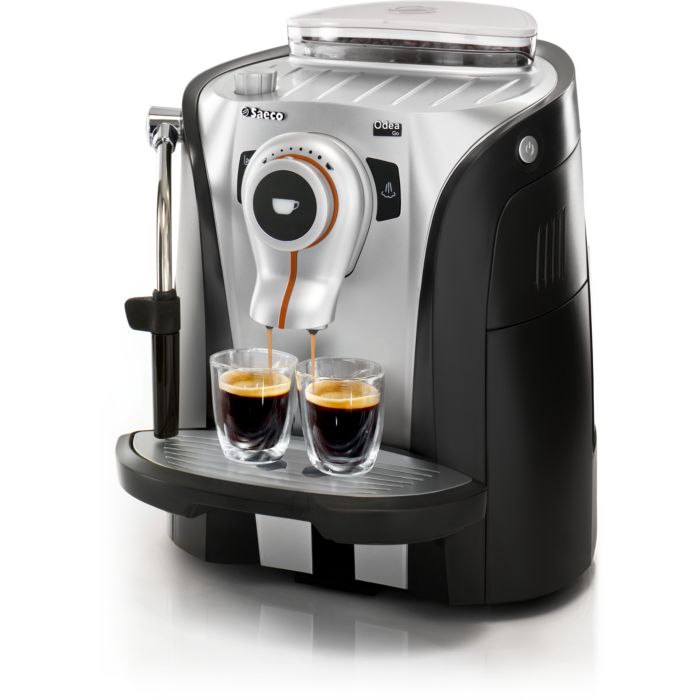 Espressomachine met een trendy en functioneel ontwerp