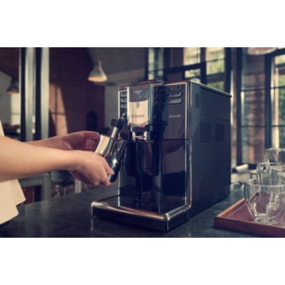 Elegantna zasnova. Izjemna kakovost kave.