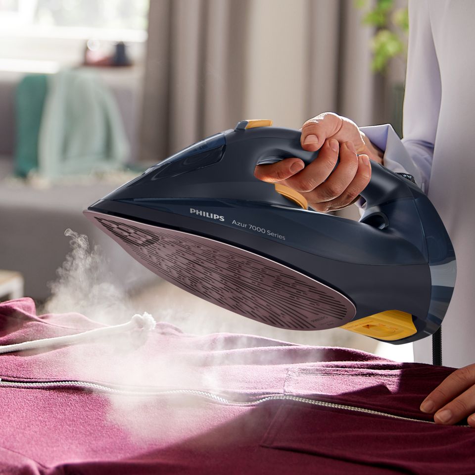 7000 Series HV Steam Iron Blue/Yellow DST7060/26 | Philips