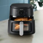 Watch as you cook tasty dishes effortlessly