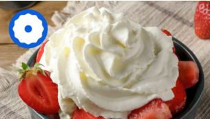 Fouettez de la crème pour vos desserts