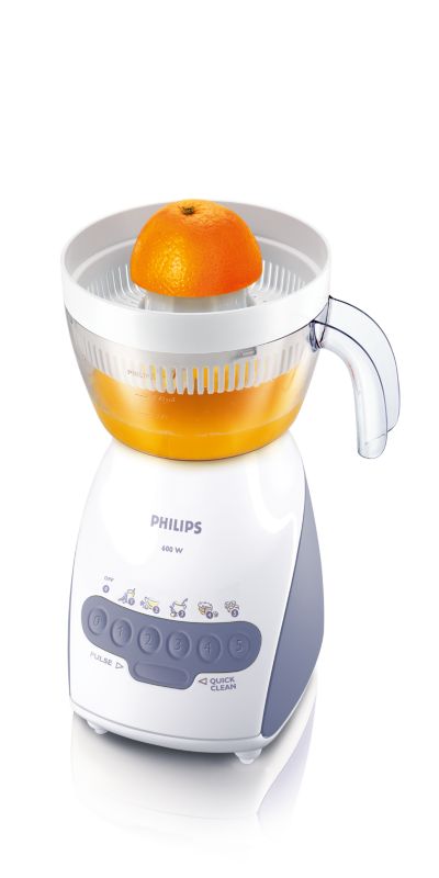 Saboreie todos os dias um suco de laranja feito na hora