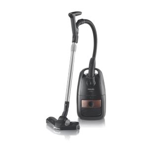 Studio Vacuum cleaner with bag