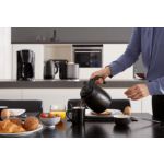 Un caffè caldo e delizioso, in un design elegante