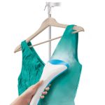 Miniatura de Product in Use Photo Philips DailyTouch Garment Steamer