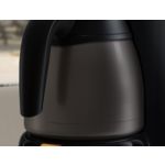 Un caffè caldo e delizioso, in un design elegante