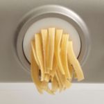 生麺が約 10 分で簡単に作れる