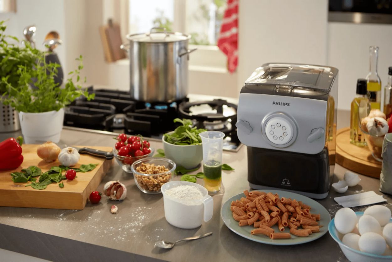 Avance Collection Pasta maker HR2358/05 | Philips
