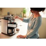 Product in Use Photo Philips Grind & Brew Coffee maker HD7753/00 的缩略图
