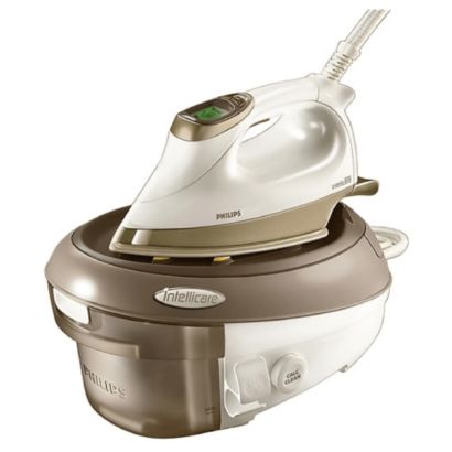 Powerful ironing with pressurized steam