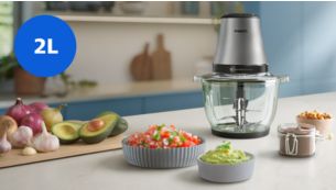 Chuẩn bị các món chấm yêu thích trong cối thủy tinh 2 lít