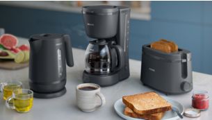 Ensemble complet petit-déjeuner