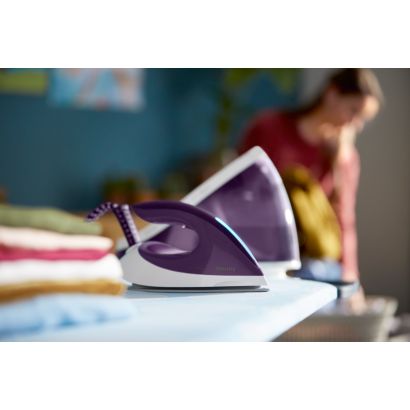 Ātrāka gludināšana, izmantojot 2 x vairāk tvaika*