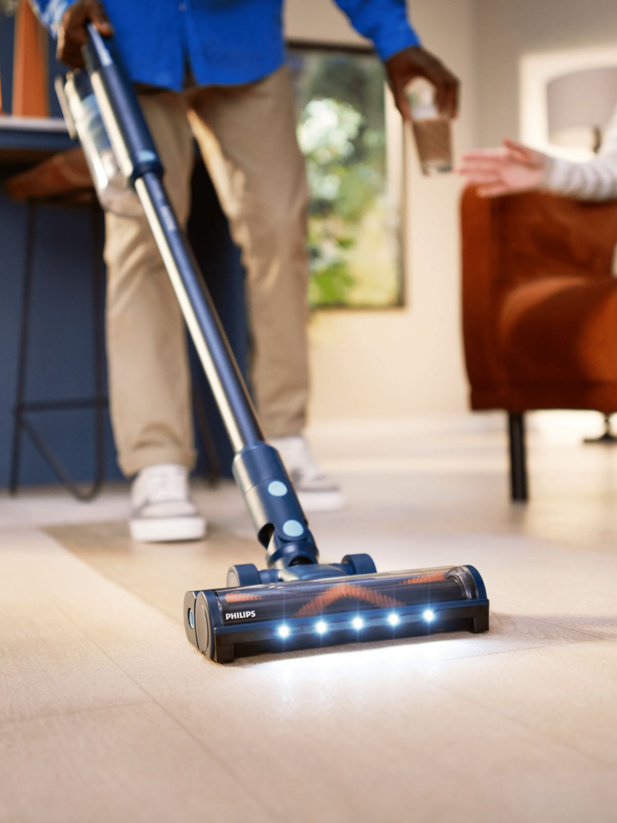 5000 Series Cordless Vacuum Aqua XC5041/61 | Philips