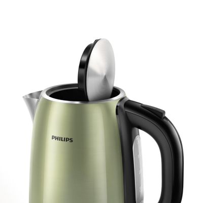 Vzmetni pokrov z veliko odprtino za preprosto polnjenje in čiščenje