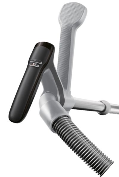 Vrtljiva pritrditev cevi za večjo okretnost