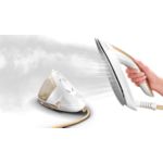 Ютията, която сама подава пара вместо вас