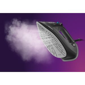 Powerful steam to tackle every crease