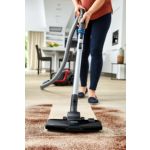 Picks-up and locks 99.9% of fine dust*