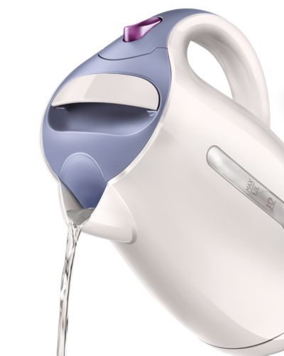 Výklopné víko s velkým otvorem pro snadné plnění a čištění