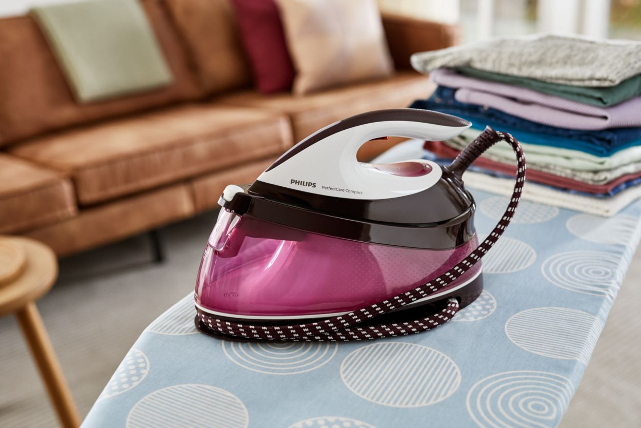 PerfectCare Compact Steam generator iron GC7808 40 Philips