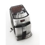 Expresso e leite vaporizado com um toque