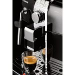 Live the pleasure of Italian espresso at home