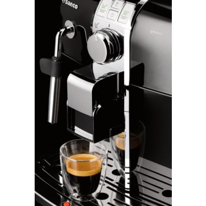 Live the pleasure of Italian espresso at home