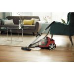 High suction power with PowerCyclone 4