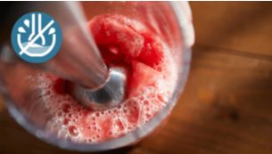 Anti-splash blade guard keeps you and your kitchen clean