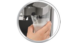 Milk drinks at just one touch with integrated milk carafe