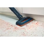 Kiire. Võimas, ulatub ka kõige kitsamatesse kohtadesse