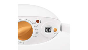 The digital timer allows pre-setting of frying time