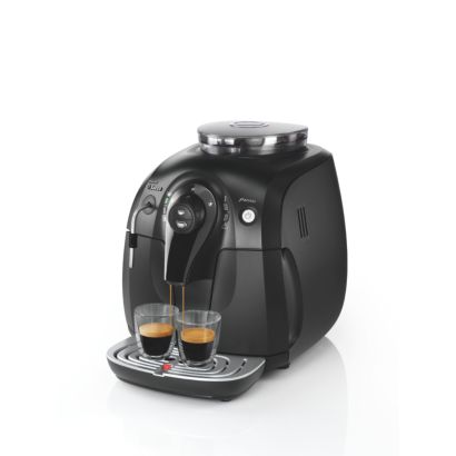 Prova l'aroma dei chicchi di caffè preferiti.