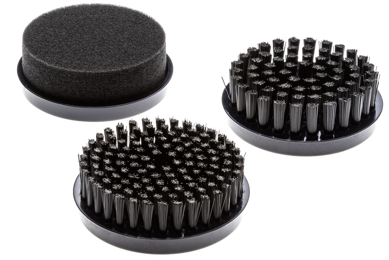 3 brosses pour nettoyer différentes matières