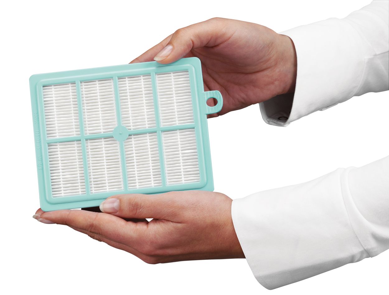 Purifie l'air rejeté par votre aspirateur