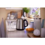 Main in-use photograph Philips Daily Collection Kettle 的縮圖