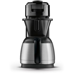 Machine à café à dosettes et filtre
