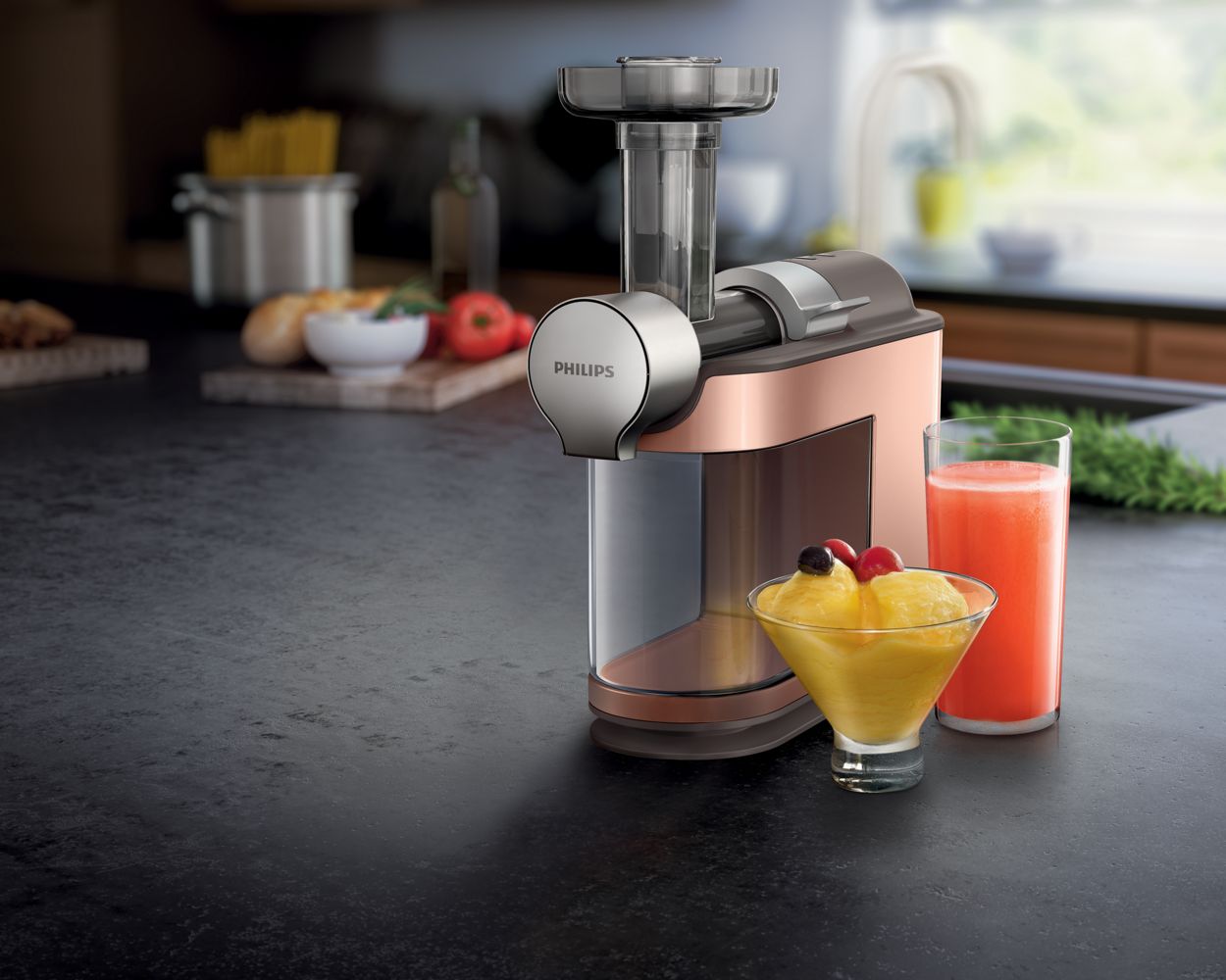 Avance Collection Masticating juicer HR1932 31 Philips