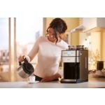 Product in Use Photo Philips Grind & Brew Coffee maker HD7753/00 的缩略图