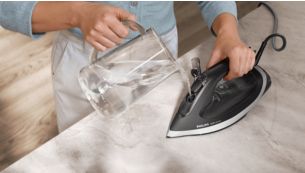 L&auml;nger b&uuml;geln mit dem 300ml Wassertank, jederzeit nachf&uuml;llbar