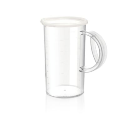 El vaso medidor de 1 L con tapa mantiene frescos los batidos y las masas