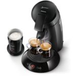 Kaffe af SENSEO®-kvalitet beriget med opskummet mælk