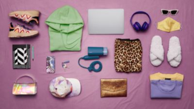 Compact and foldable steamer, easy to use and store