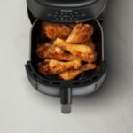 Watch as you cook tasty dishes effortlessly