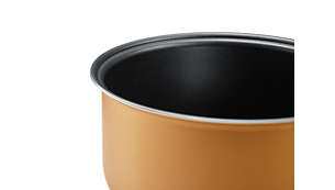 Extra-thick 2.2 mm non-stick inner pot for even heating