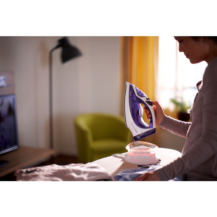 Faster cordless ironing, from start to finish