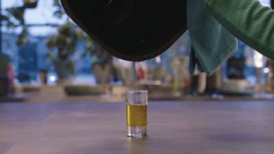 Tan crujiente como los alimentos fritos, con un 90 % menos de grasa*