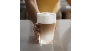 Mousse de lait onctueuse gr&acirc;ce &agrave; la carafe &agrave; lait